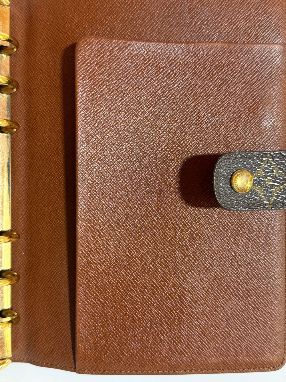 Louis Vuitton Monogram Medium Agenda - Picture 8 of 10